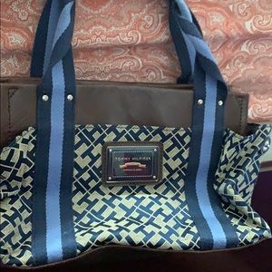 Tommy Hilfiger bag